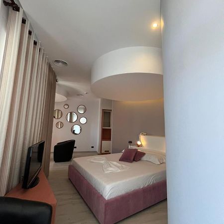 Icon Hotel Vlore Bagian luar foto