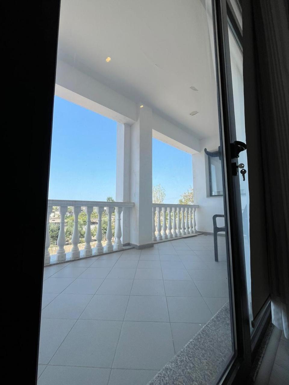 Icon Hotel Vlore Bagian luar foto