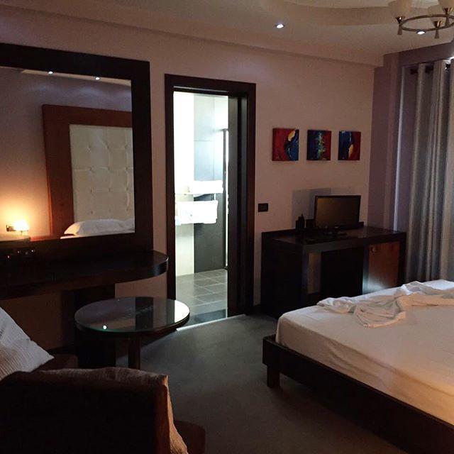 Icon Hotel Vlore Bagian luar foto
